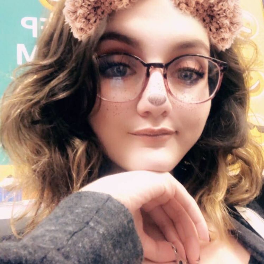 Meet your Posher, Lillie